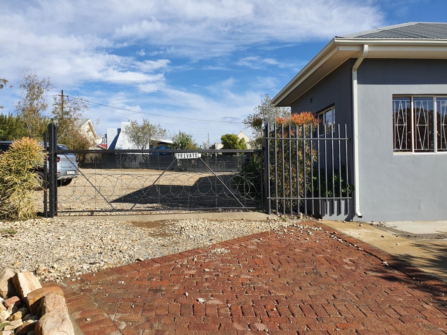 5 Bedroom Property for Sale in Prince Albert Western Cape